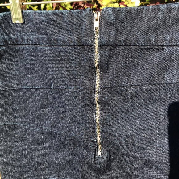 Bodycon Blank Jean Skirt - Picture 4 of 6